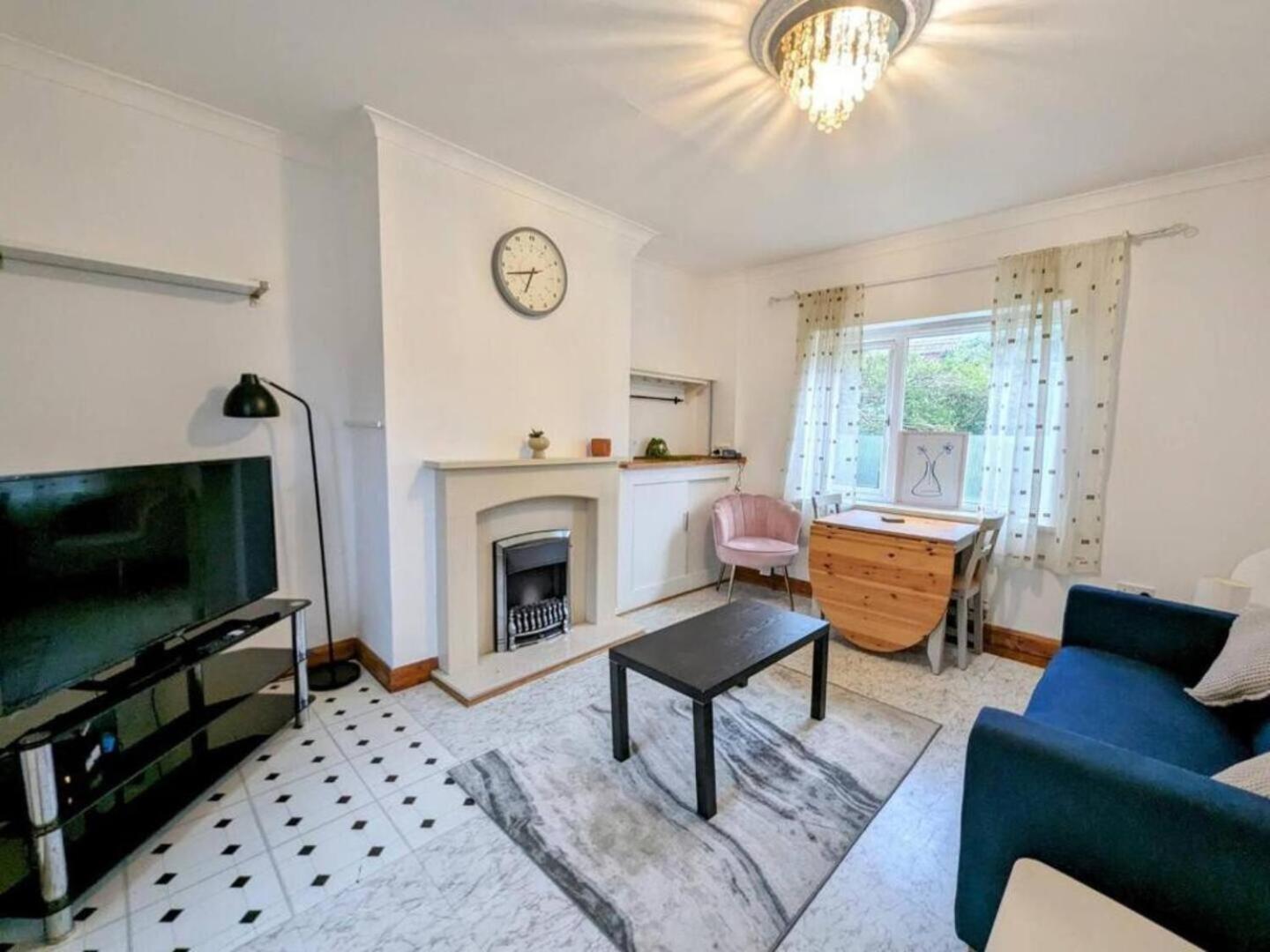 2 Bedroom Home With Driveway Close To Quayside Gateshead Luaran gambar