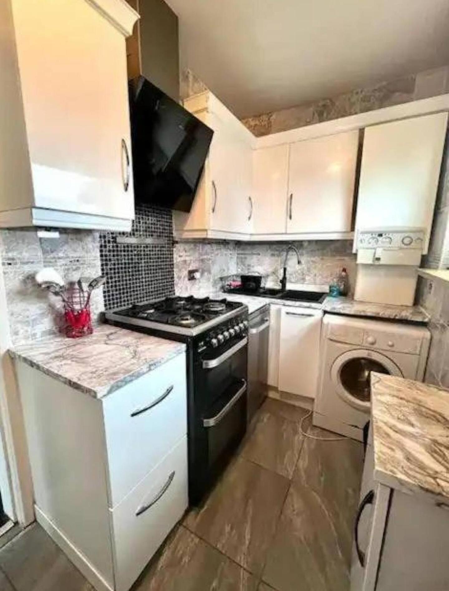 2 Bedroom Home With Driveway Close To Quayside Gateshead Luaran gambar